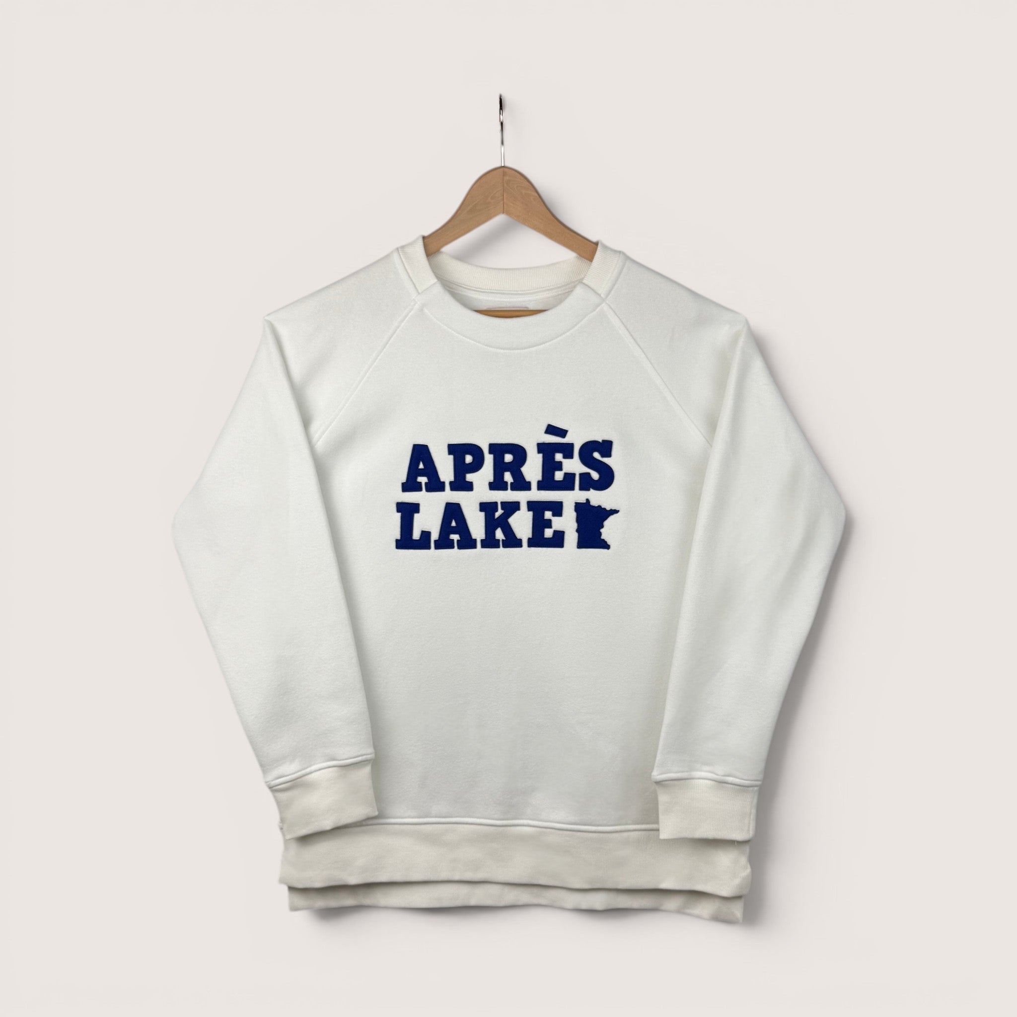 Apres Lake Crewneck